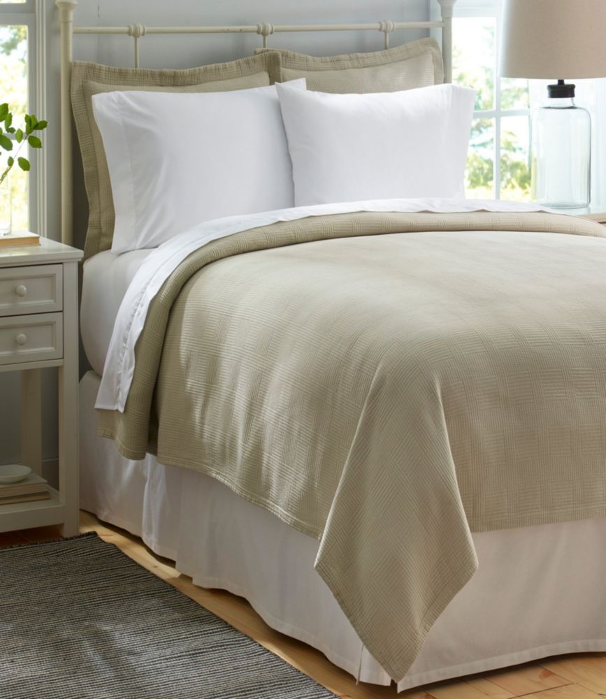 Vintage Matelassé Coverlet