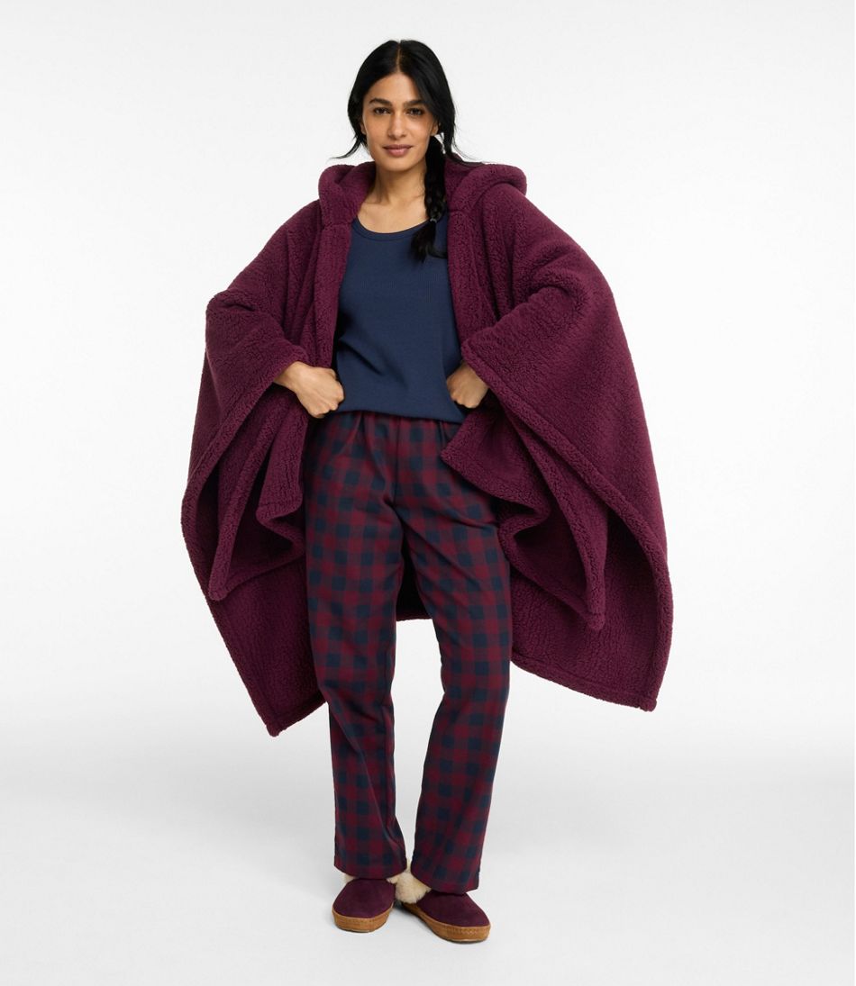 Cozy Sherpa Wearable Throw